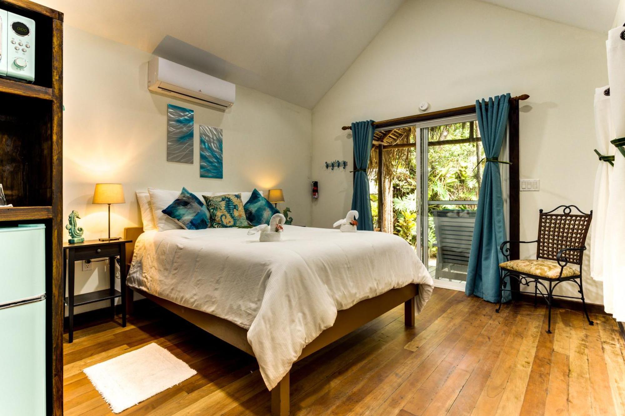 Azure Del Mar Otel Maya Beach Dış mekan fotoğraf