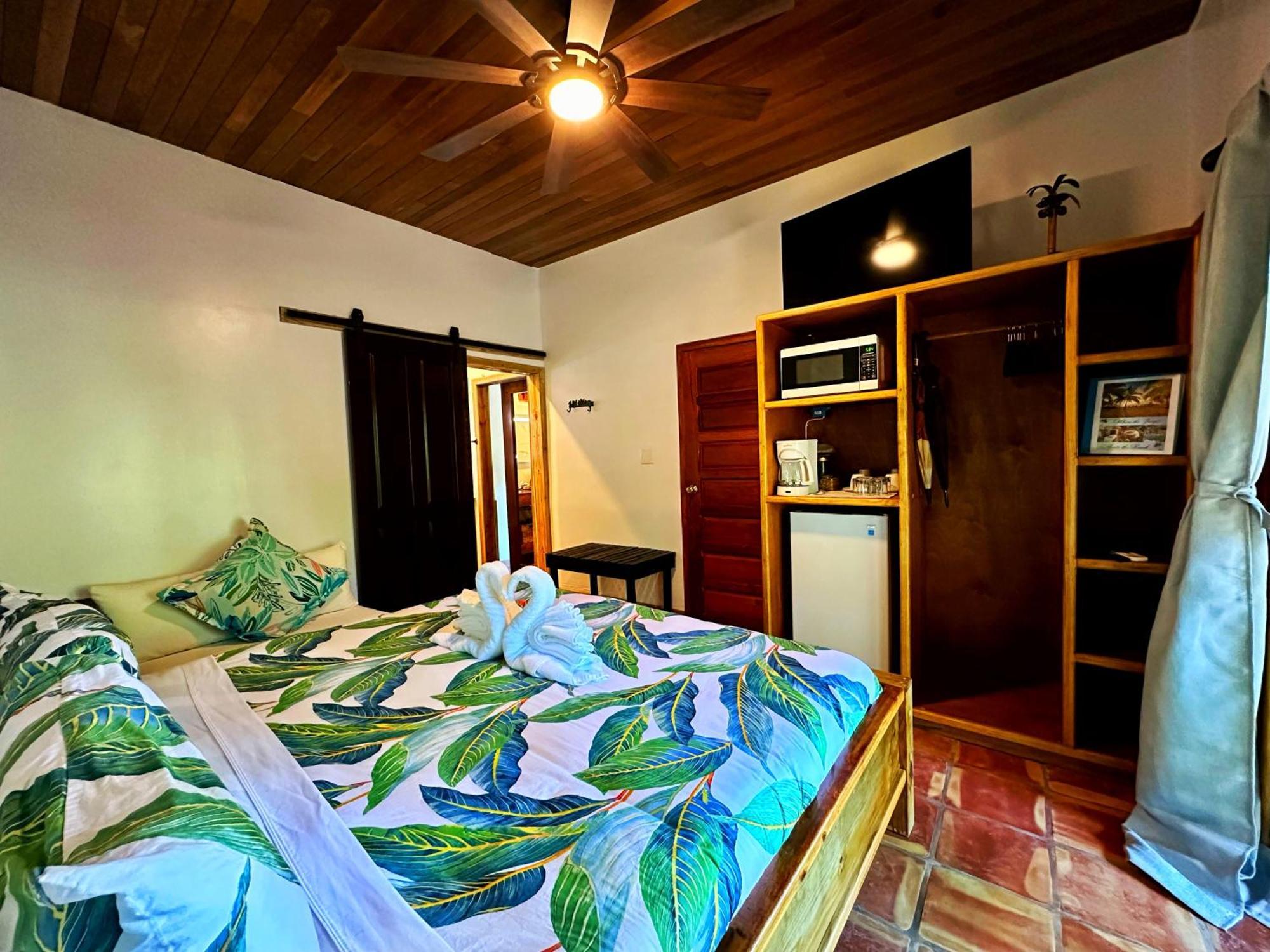 Azure Del Mar Otel Maya Beach Dış mekan fotoğraf